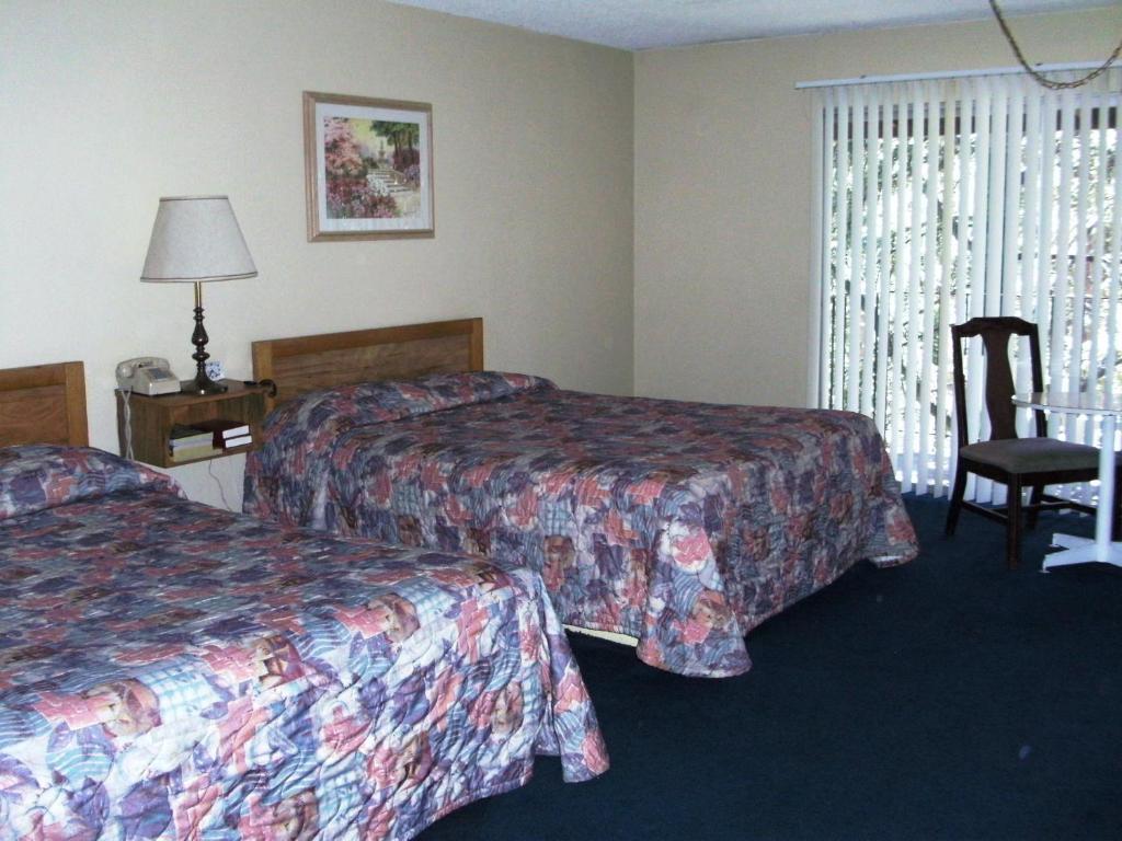 Tahoe Inn Crystal Bay Room photo